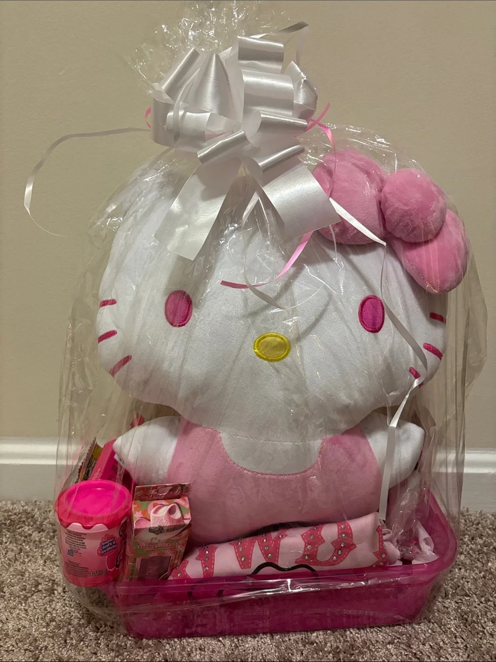Hello Kitty White & Pink Plush Gift Basket with Accessories